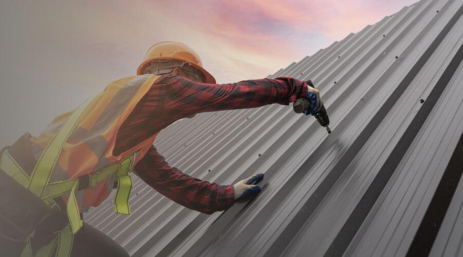 Professional gutter cleaning in Lantry, SD